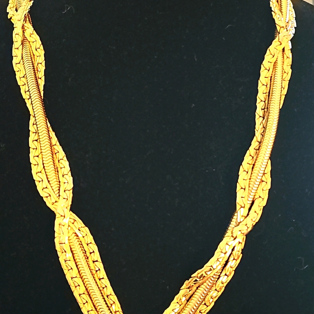 Vintage Authentic Christian Dior Gold Tone Belt - Picture 6 of 6
